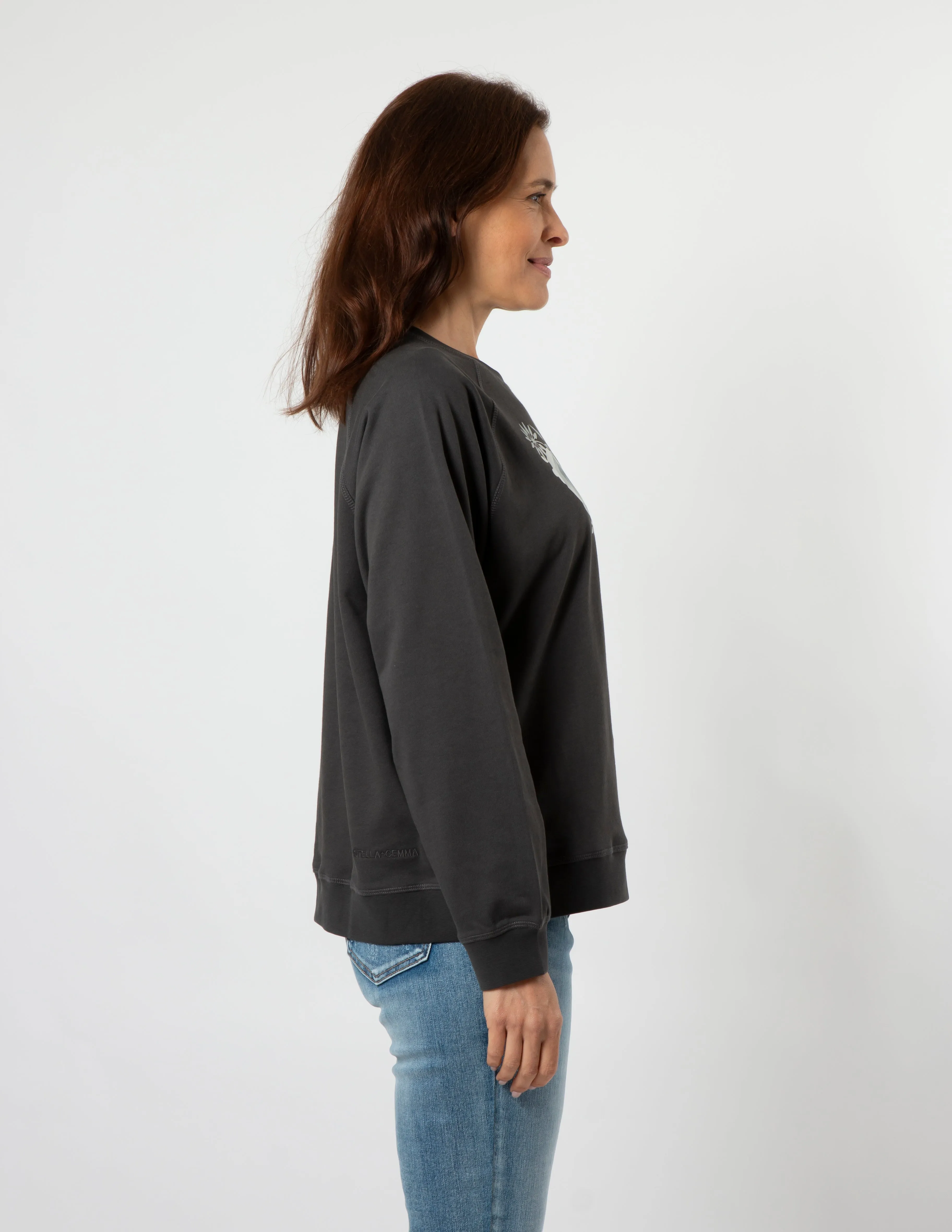 Everyday Sweater - Black Paper Flowers Heart