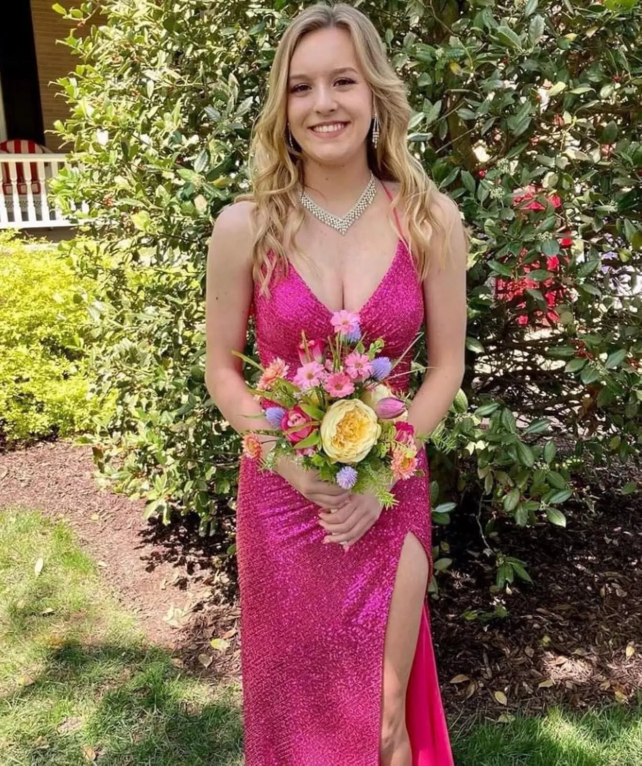 Sequin Prom Dresses Sparkly Spaghetti Straps V Neck Mermaid Formal Evening Gown with Slit