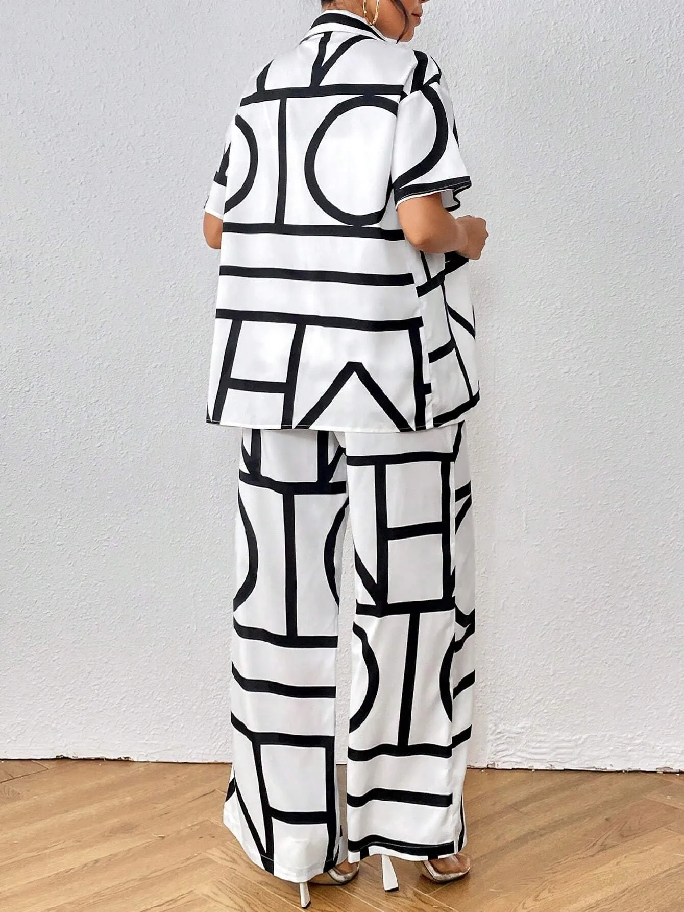 SHEIN Privé Geo Print Shirt & Wide Leg Pants