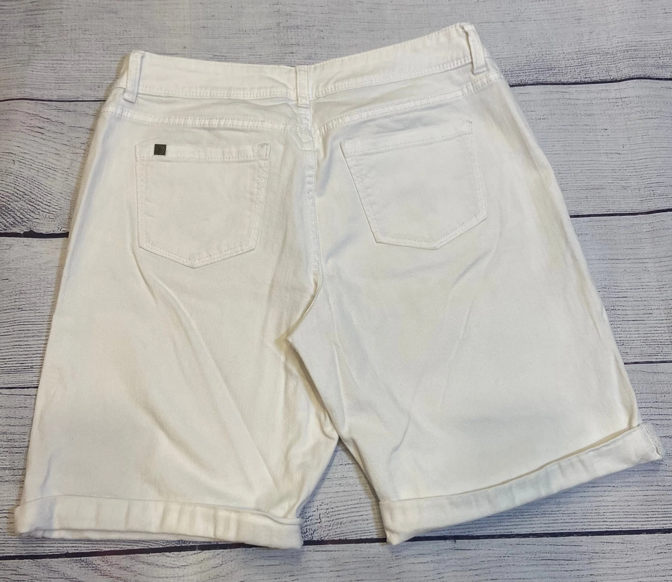 Simply Vera Vera Wang Boyfriend Shorts White Jean Women size 8