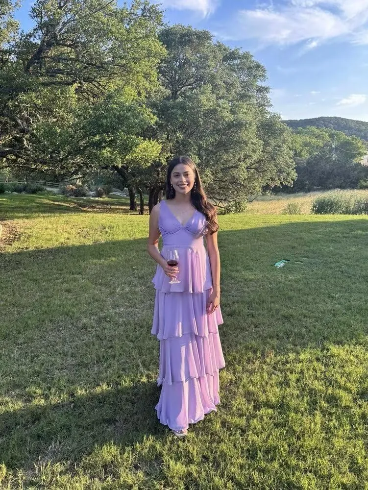 Stylefun Tiered Ruffles Bridesmaid Dresses Long A Line 2025 V Neck Formal Evening Dress with Ruffles CYM294