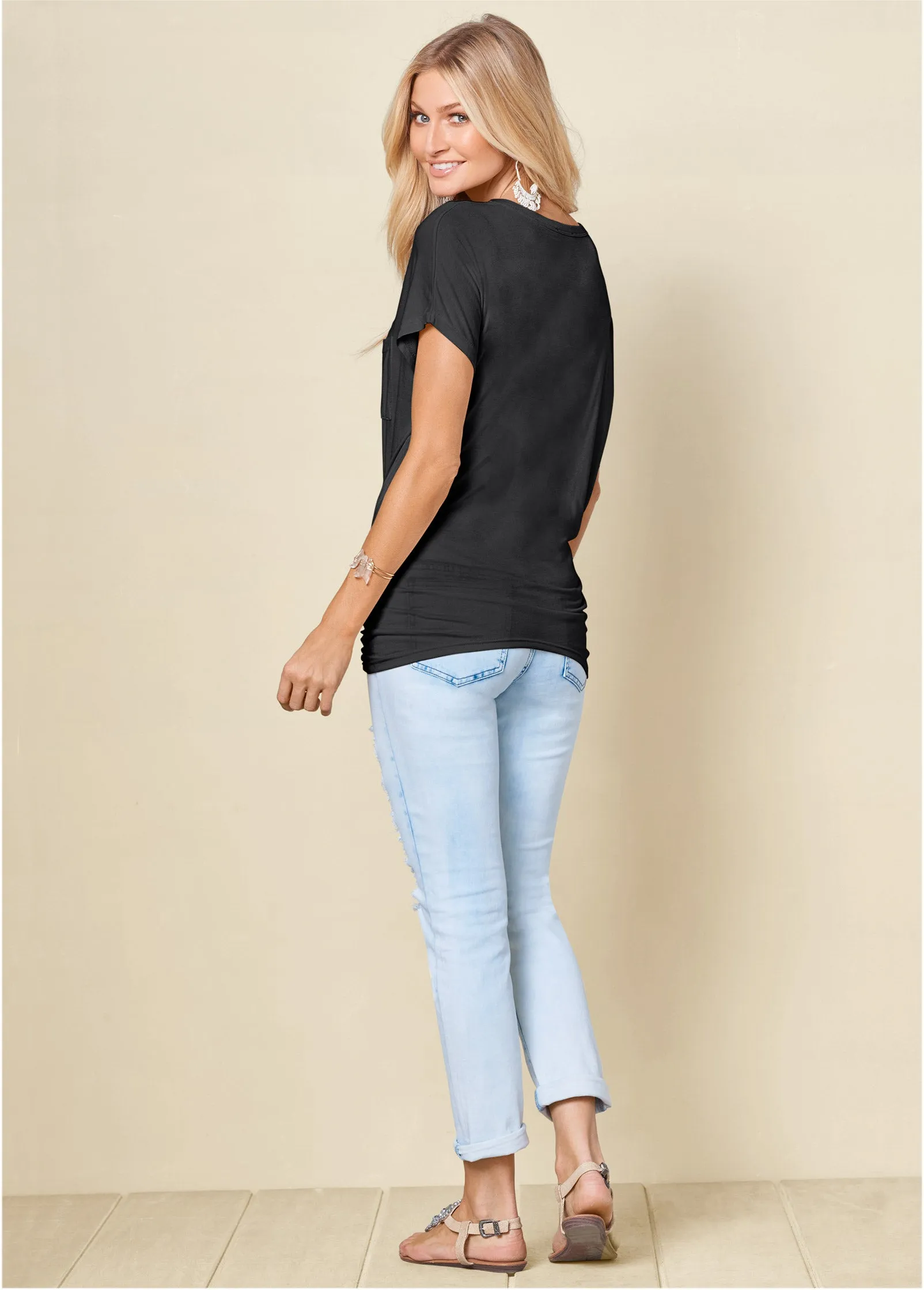 Twisted Knot Detail Tee - Black