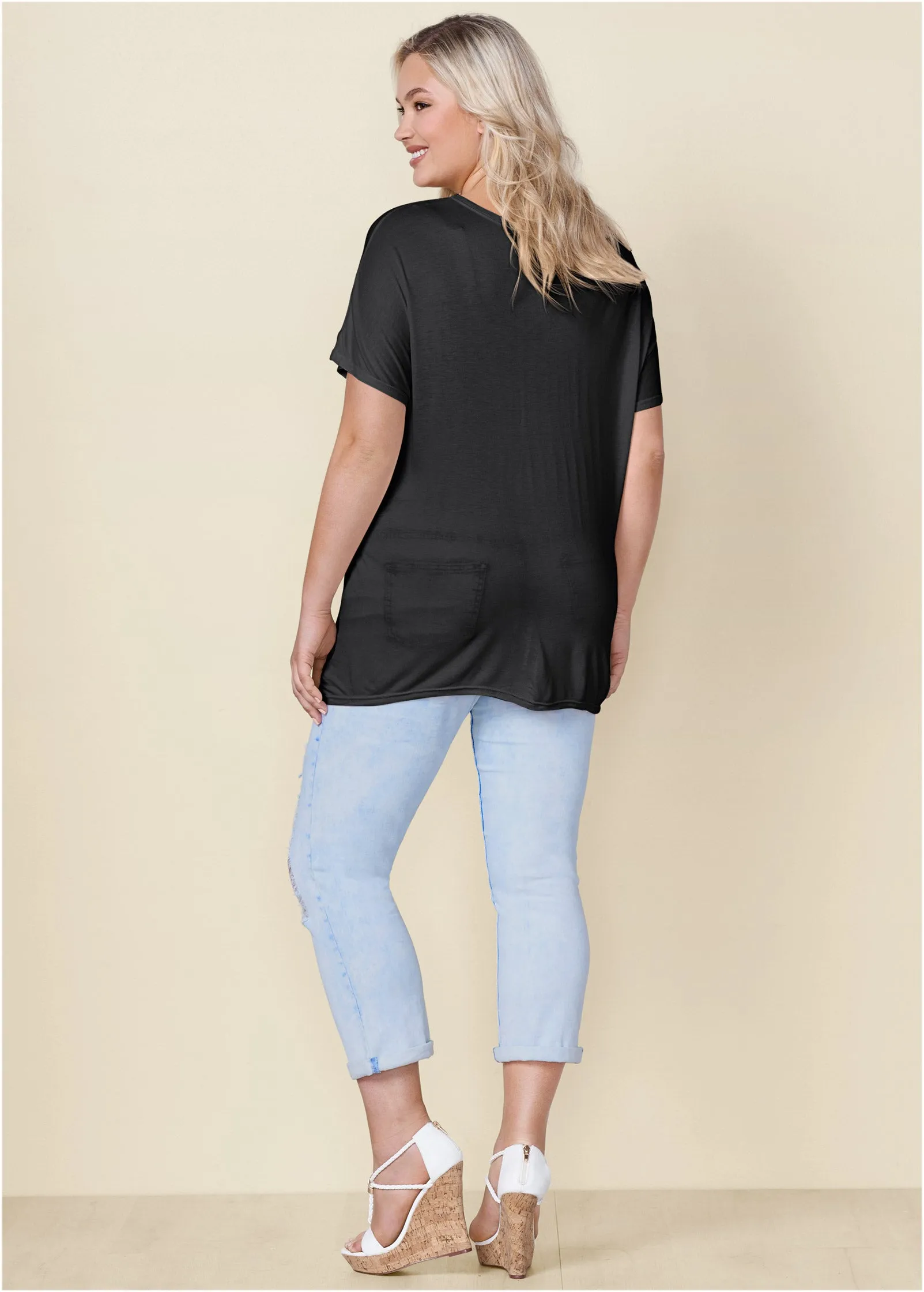 Twisted Knot Detail Tee - Black